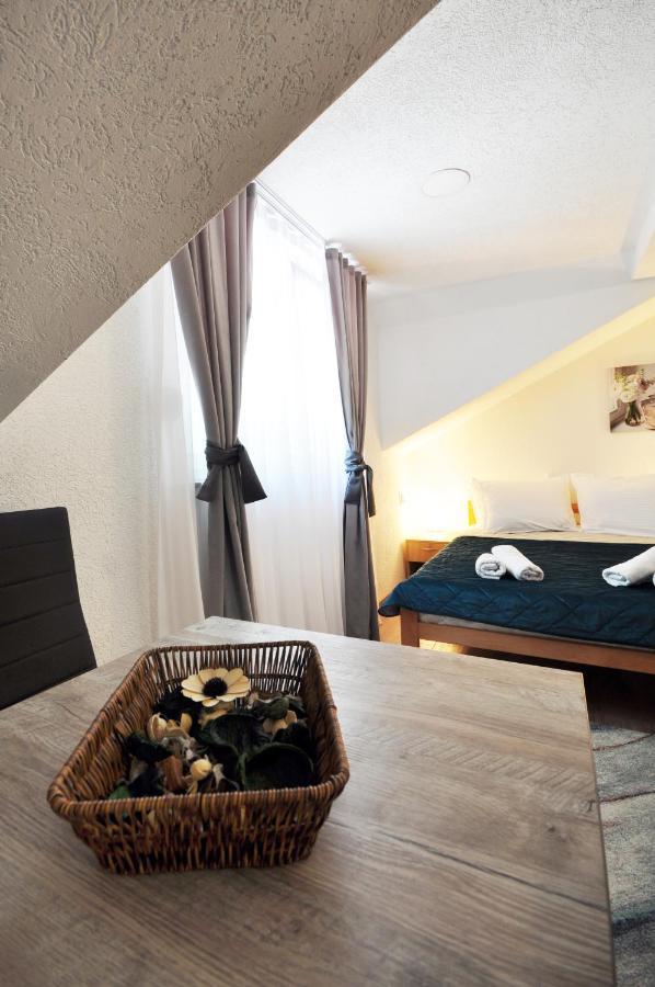 Stil Park Apartmani Vrnjačka Banja Kültér fotó