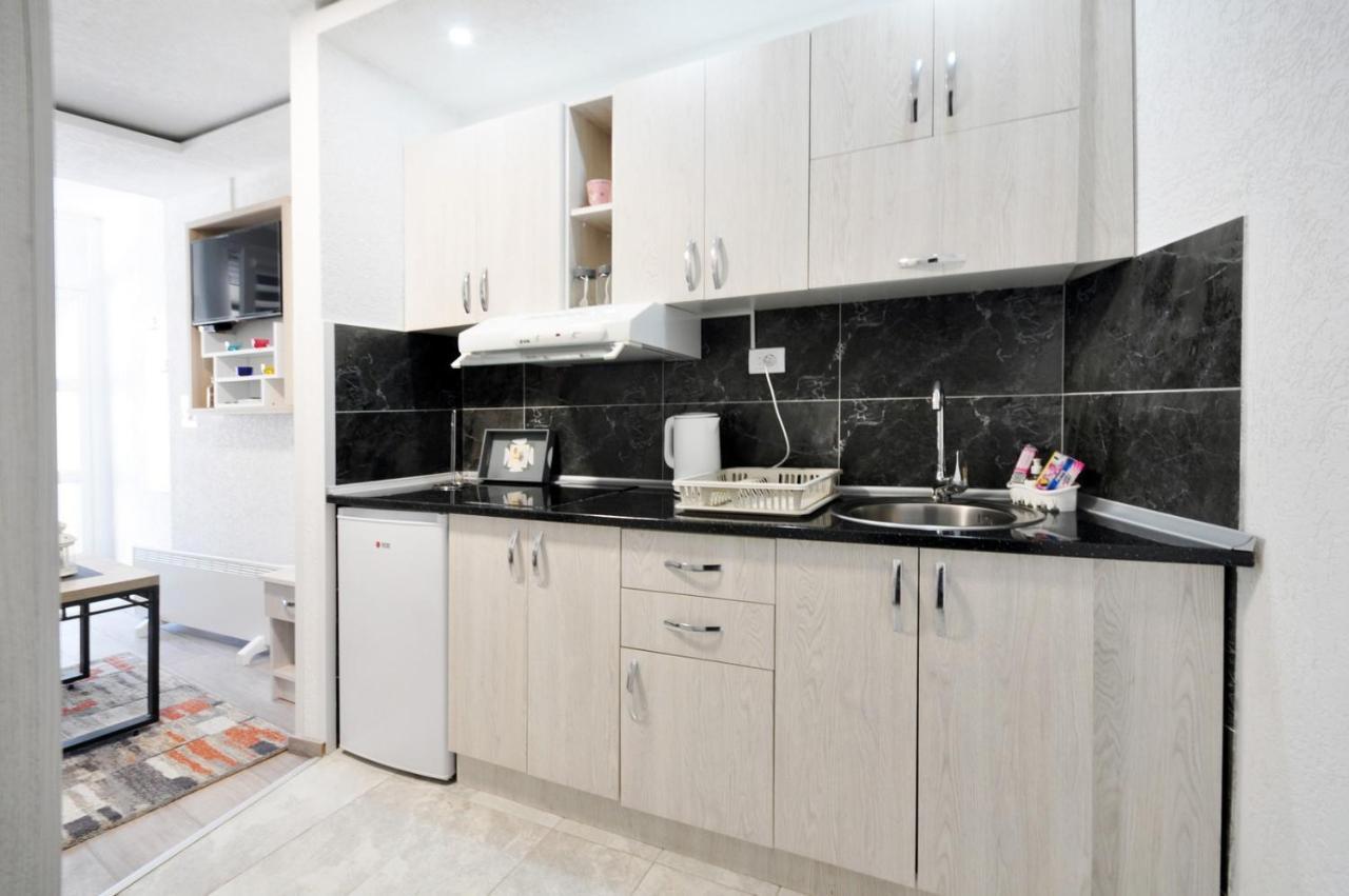 Stil Park Apartmani Vrnjačka Banja Kültér fotó