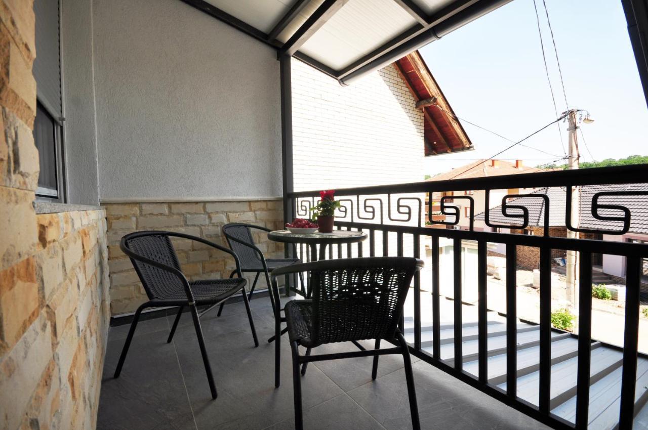 Stil Park Apartmani Vrnjačka Banja Kültér fotó