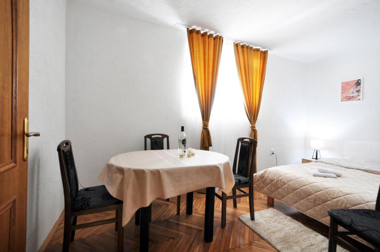Stil Park Apartmani Vrnjačka Banja Kültér fotó