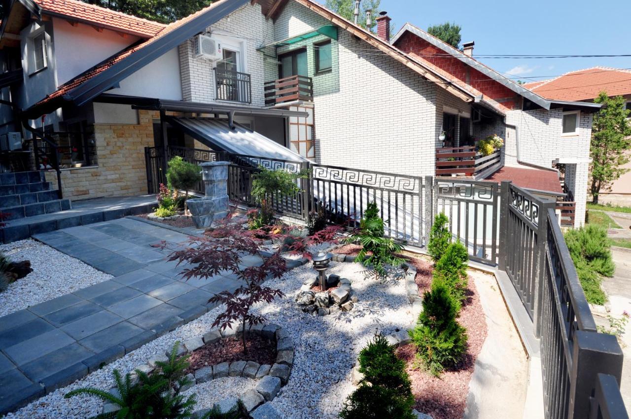 Stil Park Apartmani Vrnjačka Banja Kültér fotó