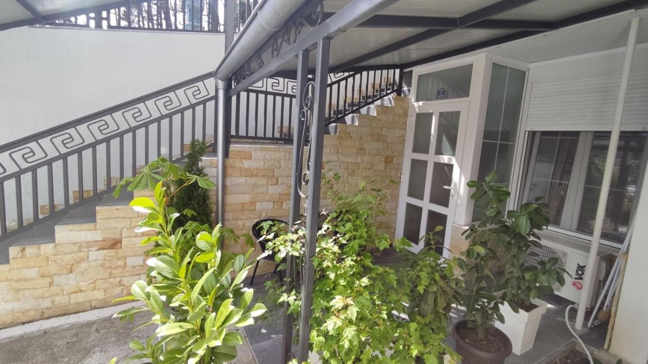 Stil Park Apartmani Vrnjačka Banja Kültér fotó